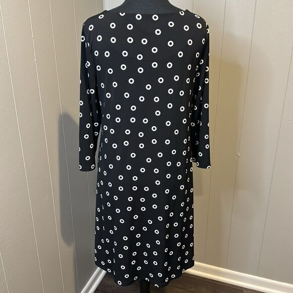 Chico’s black/white grommet dot stretch tunic. High-low hem. Size 0 (small/4). - Picture 7 of 8